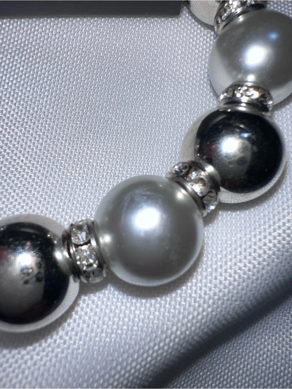 paparazzi Silver & White Pearl Stretch Bracelet with Rhinestone Accents